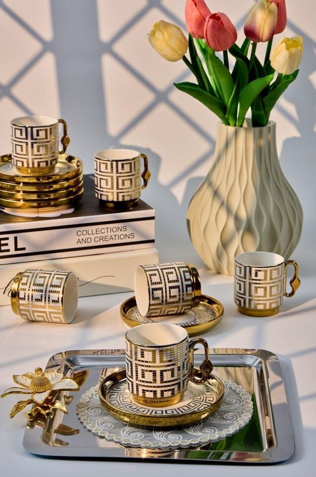 Valkyrie 12 Parça 6 Kişilik 80 ml Geometrik Desenli Türk Kahvesi Fincan Takımı Gold K651-C