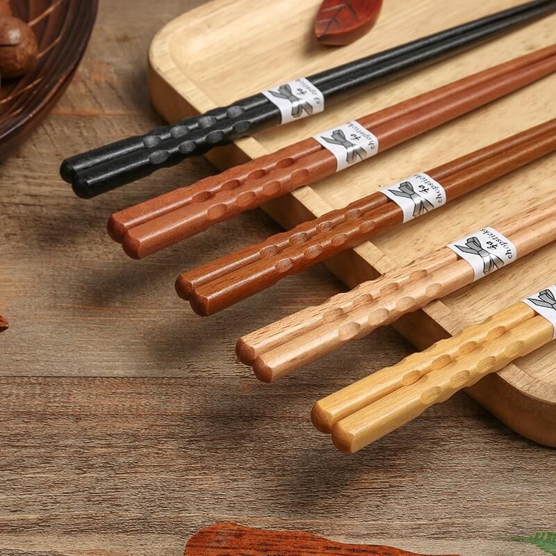 Valkyrie 5 Çift Doğal Ahşap Japon Yemek Çubuğu Seti 22,4 cm Kaymaz El Oyması Kutulu Chopstick Seti