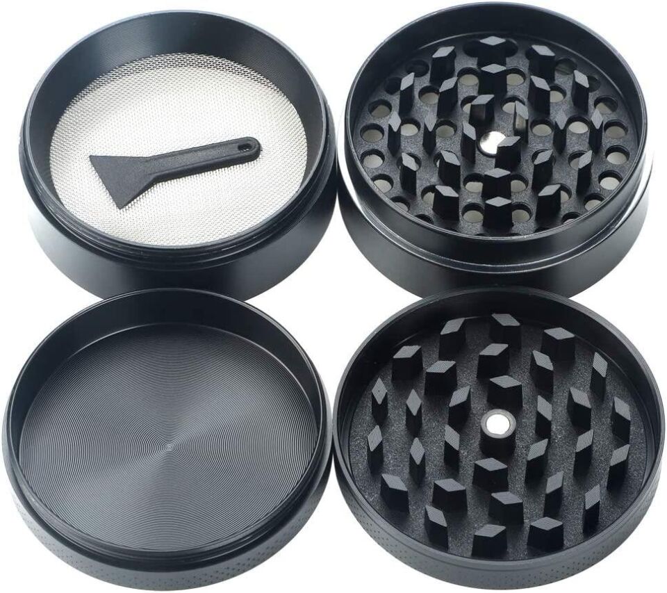 Valkyrie 63 mm 4 Katmanlı Mıknatıslı Çinko Alaşım Herbal Grinder Baharat Bitki Ot Tütün Öğütücü Siyah