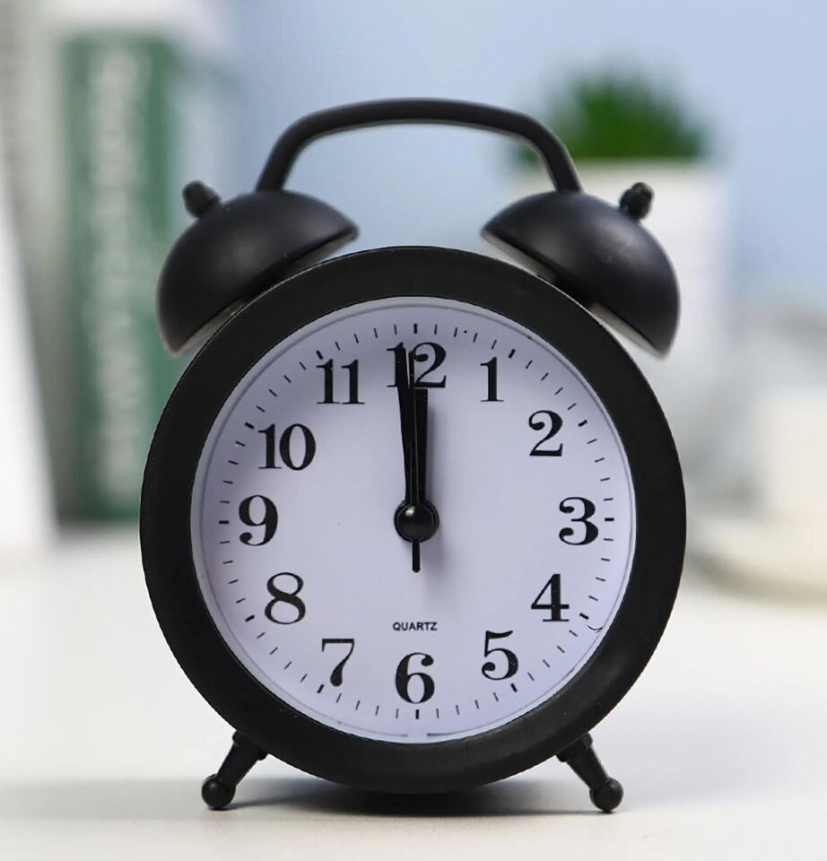 Valkyrie Mini Masa Alarm Çalar Saat Akar Saniyeli Sessiz Alarm Saati Siyah