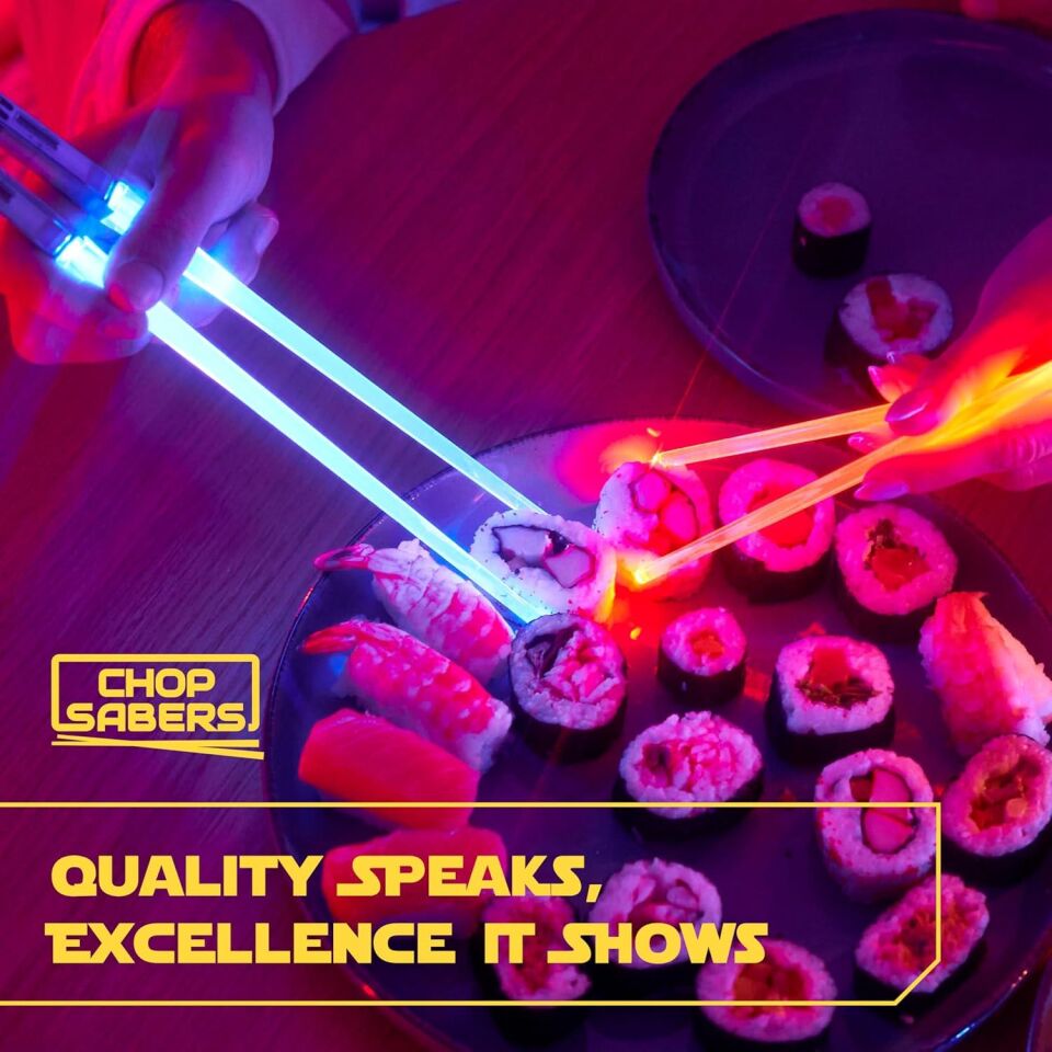 Valkyrie 8 Parça LED Işıklı Chopstick Işık Kılıcı Yemek Çubukları  Star Wars Tema Çöpstik