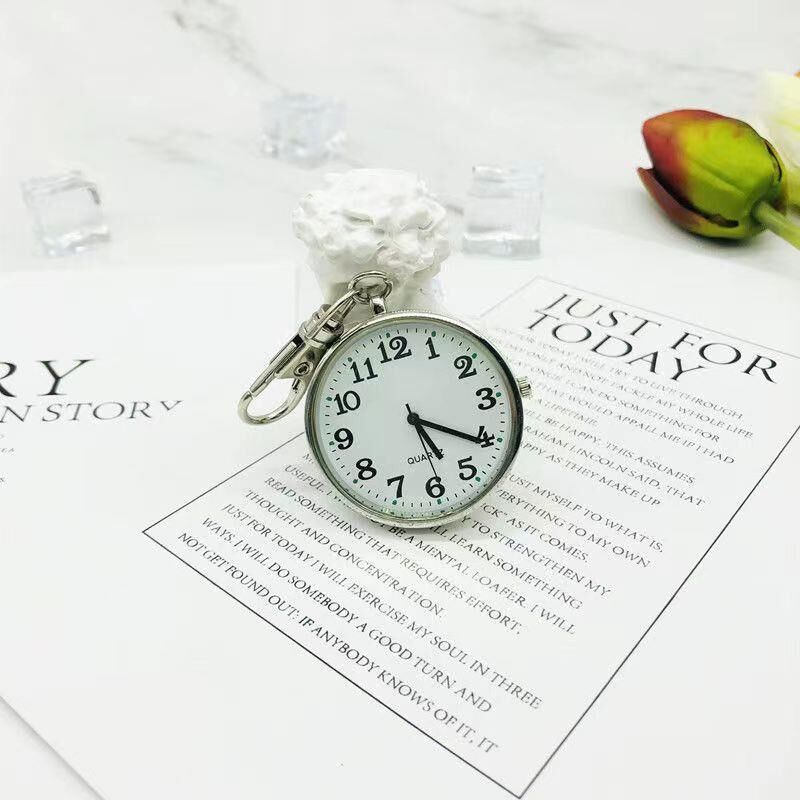 Valkyrie Anahtarlık Klipsli Analog Quartz Cep Saati Gümüş