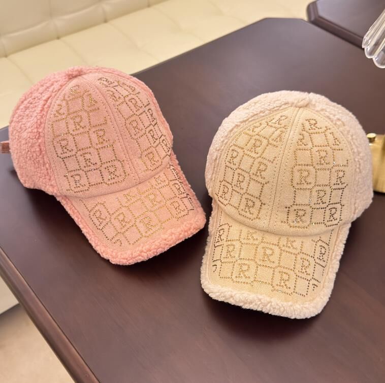Valkyrie Peluş Şapka Kadın – Pembe Renk Taş Detaylı Kışlık Şapka Ayarlanabilir Pembe