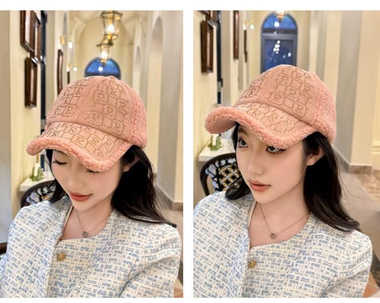 Valkyrie Peluş Şapka Kadın – Pembe Renk Taş Detaylı Kışlık Şapka Ayarlanabilir Pembe