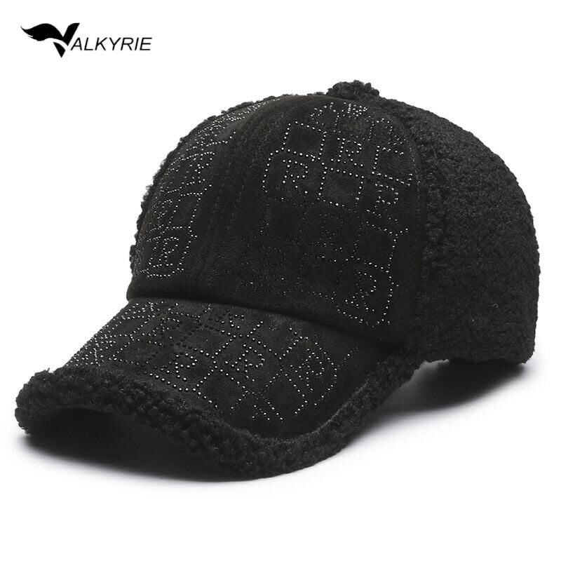 Valkyrie Peluş Şapka Kadın – Siyah Renk Taş Detaylı Kışlık Şapka Ayarlanabilir Siyah