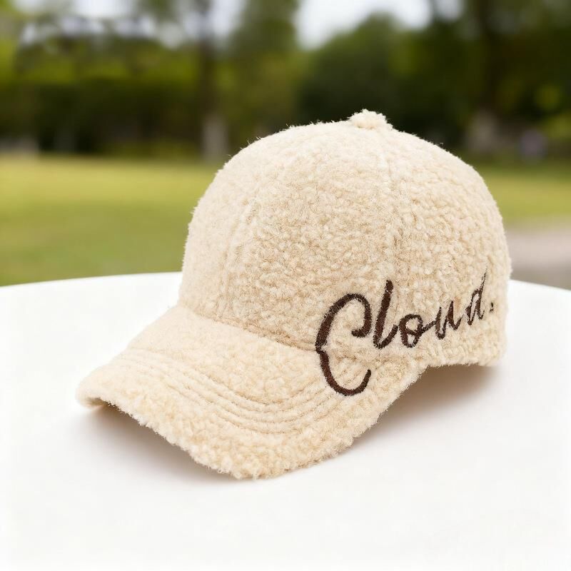 Valkyrie Peluş Şapka Kadın Erkek Unisex Kışlık Şapka Cloud Nakışlı Ayarlanabilir Bej Teddy Şapka Krem