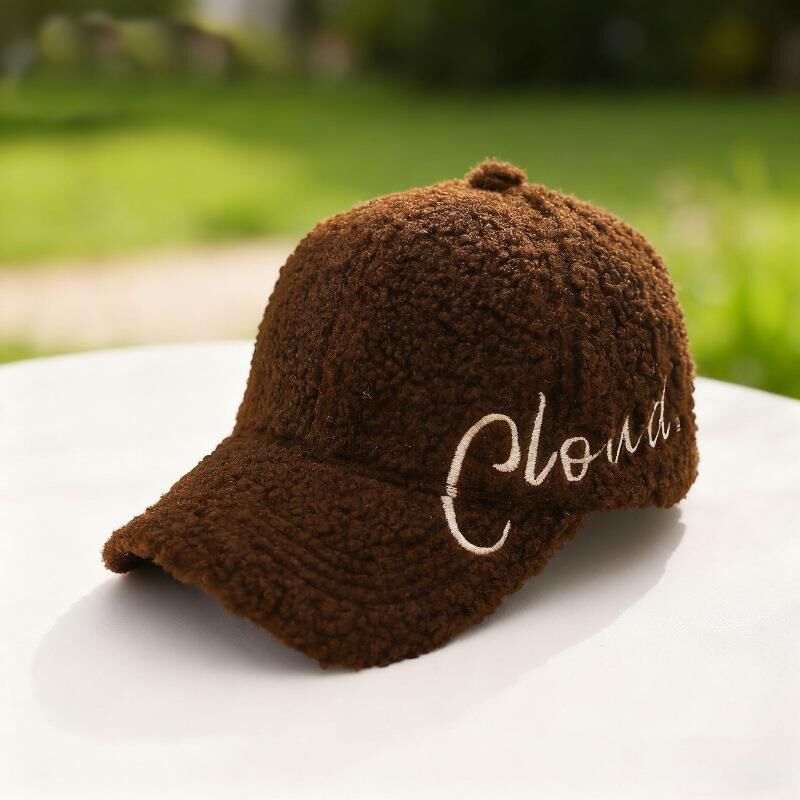 Valkyrie Peluş Şapka Kadın Erkek Unisex Kışlık Şapka Cloud Nakışlı Ayarlanabilir Teddy Şapka Koyu Kahve