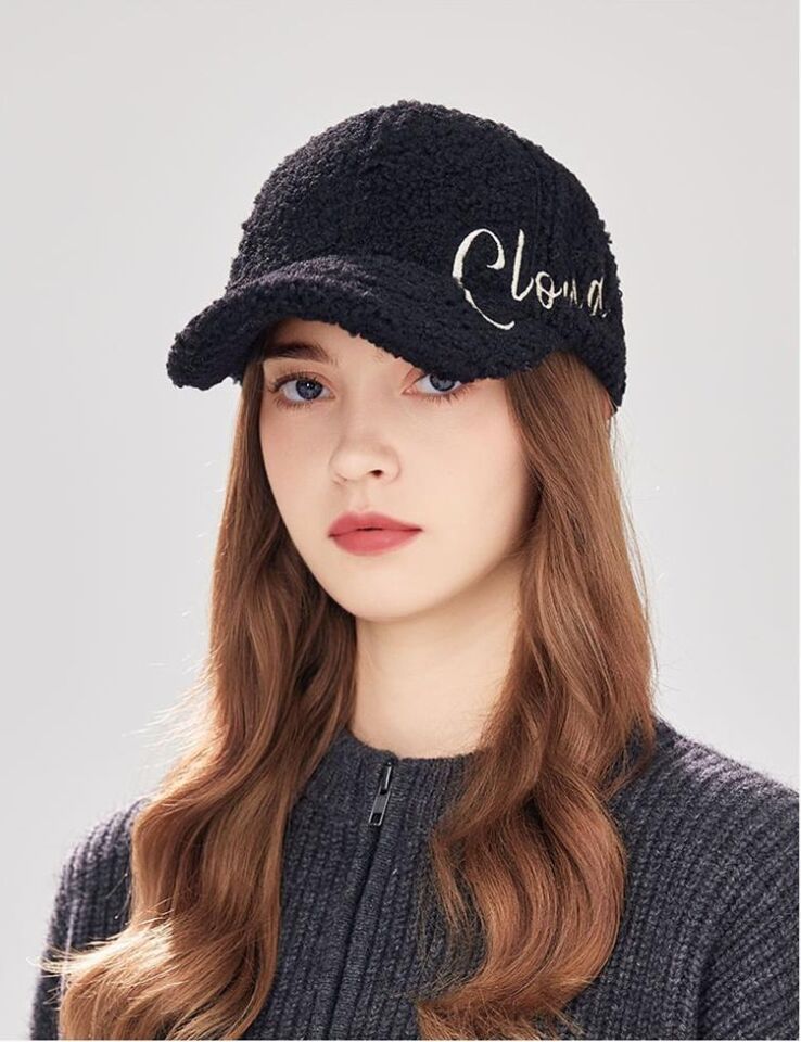 Valkyrie Peluş Şapka Kadın Erkek Unisex Kışlık Şapka Cloud Nakışlı Ayarlanabilir Teddy Şapka Siyah