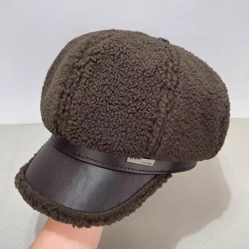 Valkyrie Kadın Kahverengi Peluş Şapka Deri Siperlikli Kışlık Teddy Şapka Yumuşak Sıcak Tutan Bere