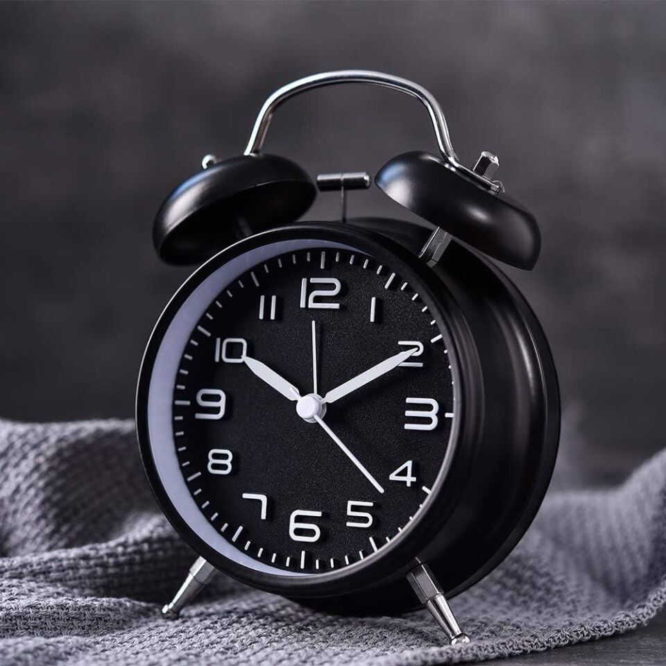 Valkyrie Sessiz Akar Saniyeli 16cm Alarm Masa Çalar Saat Yüksek Zil Sesi Büyük Boy Siyah